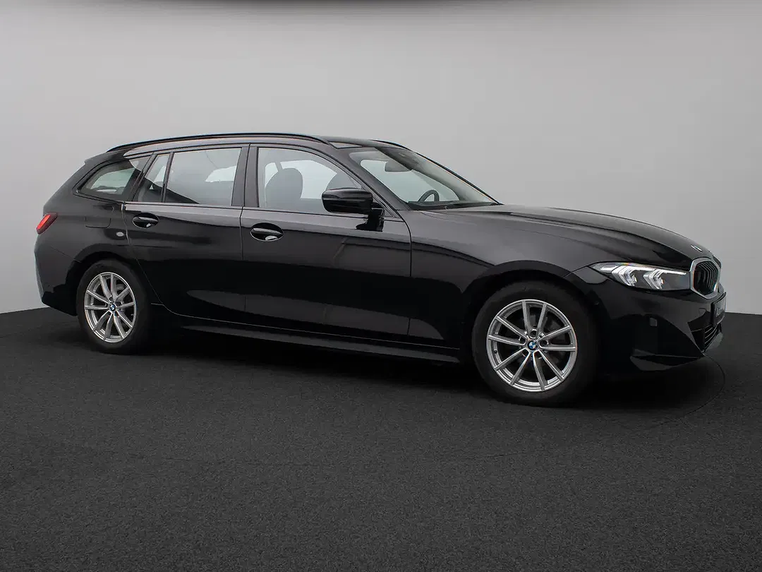 BMW 320 - Thumbnail 4