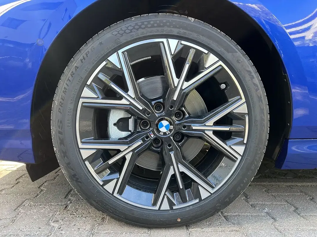 BMW 120 - Thumbnail 3