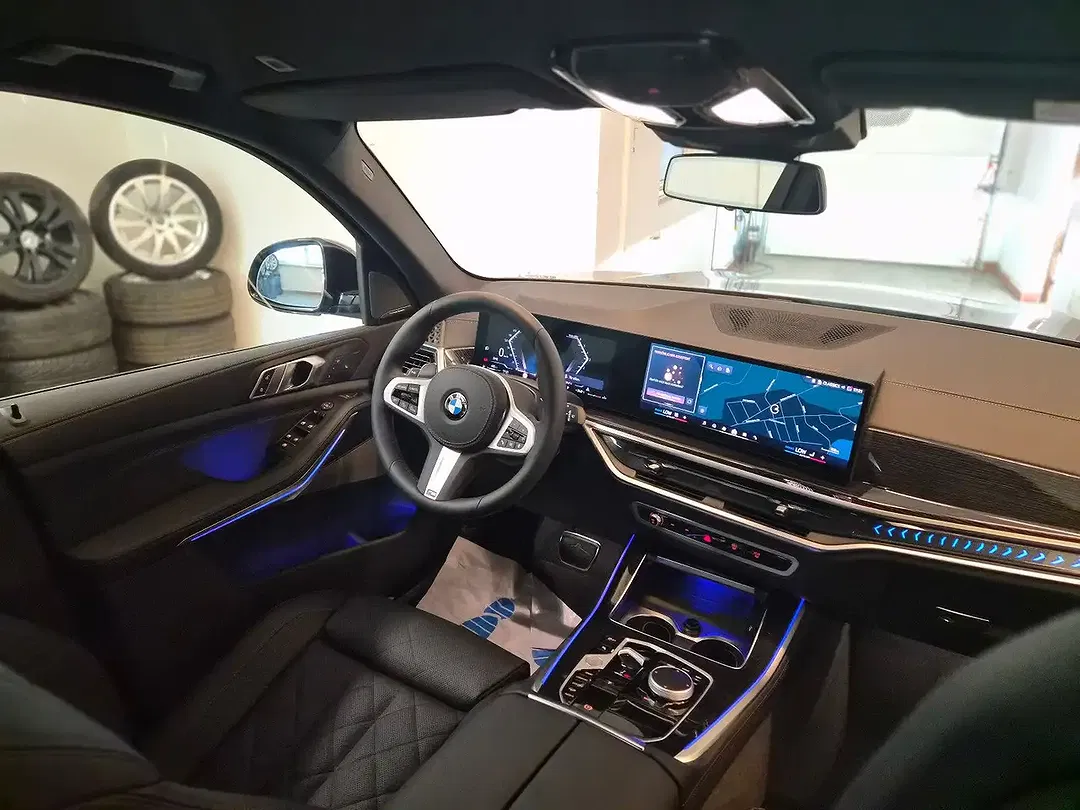 BMW X5 - Thumbnail 4
