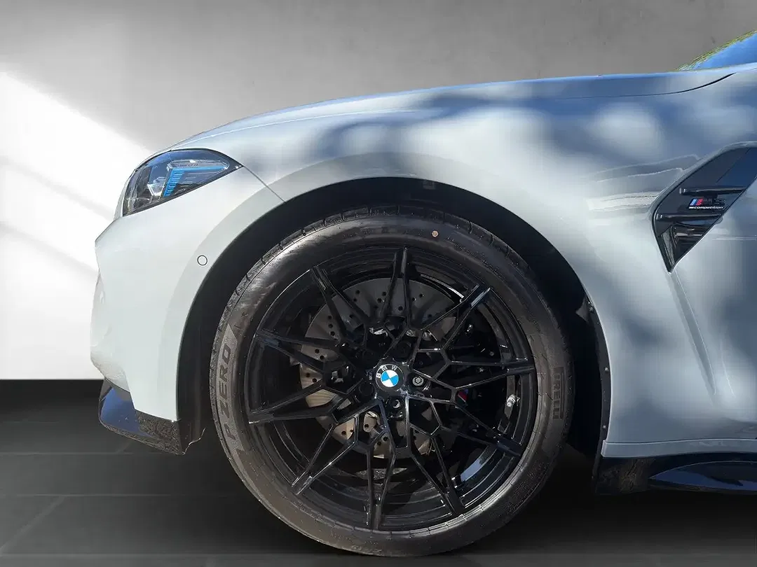 BMW M3 - Thumbnail 8