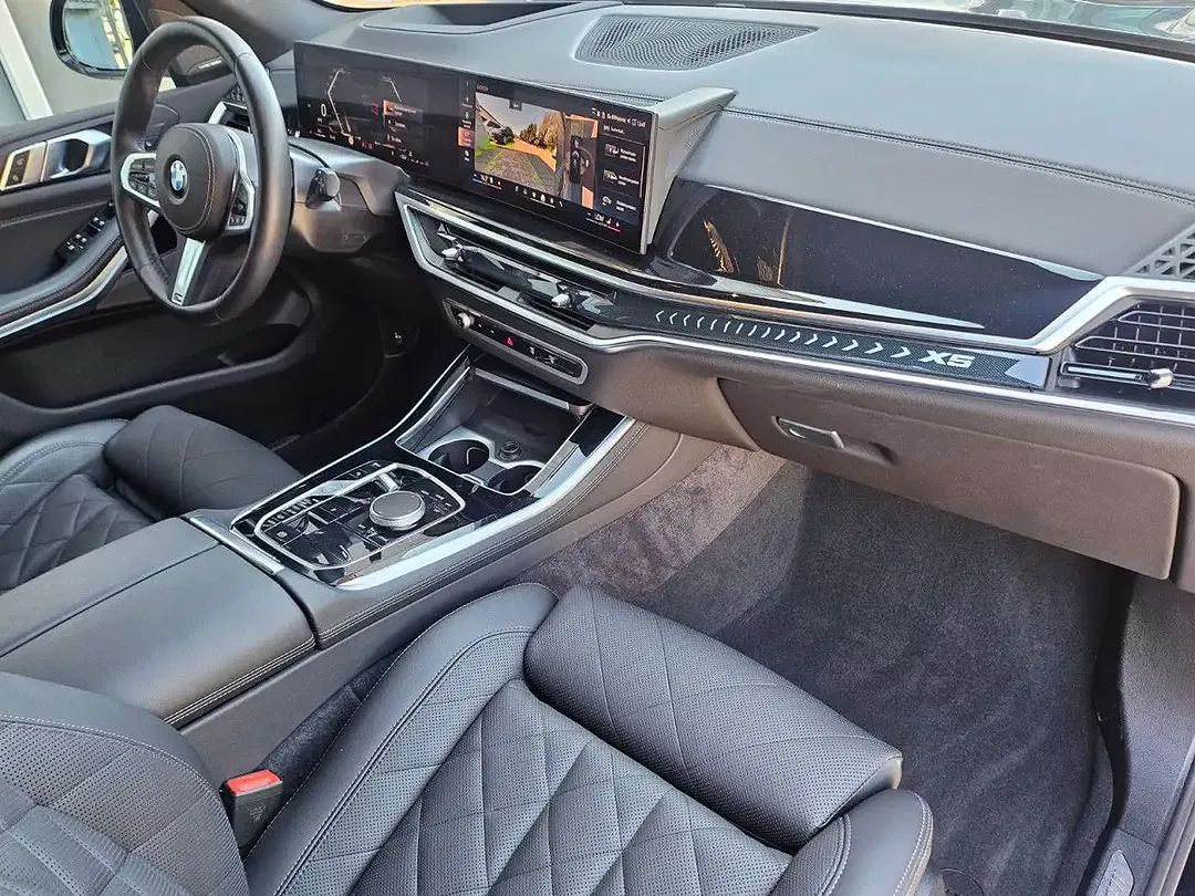 BMW X5 - Thumbnail 10
