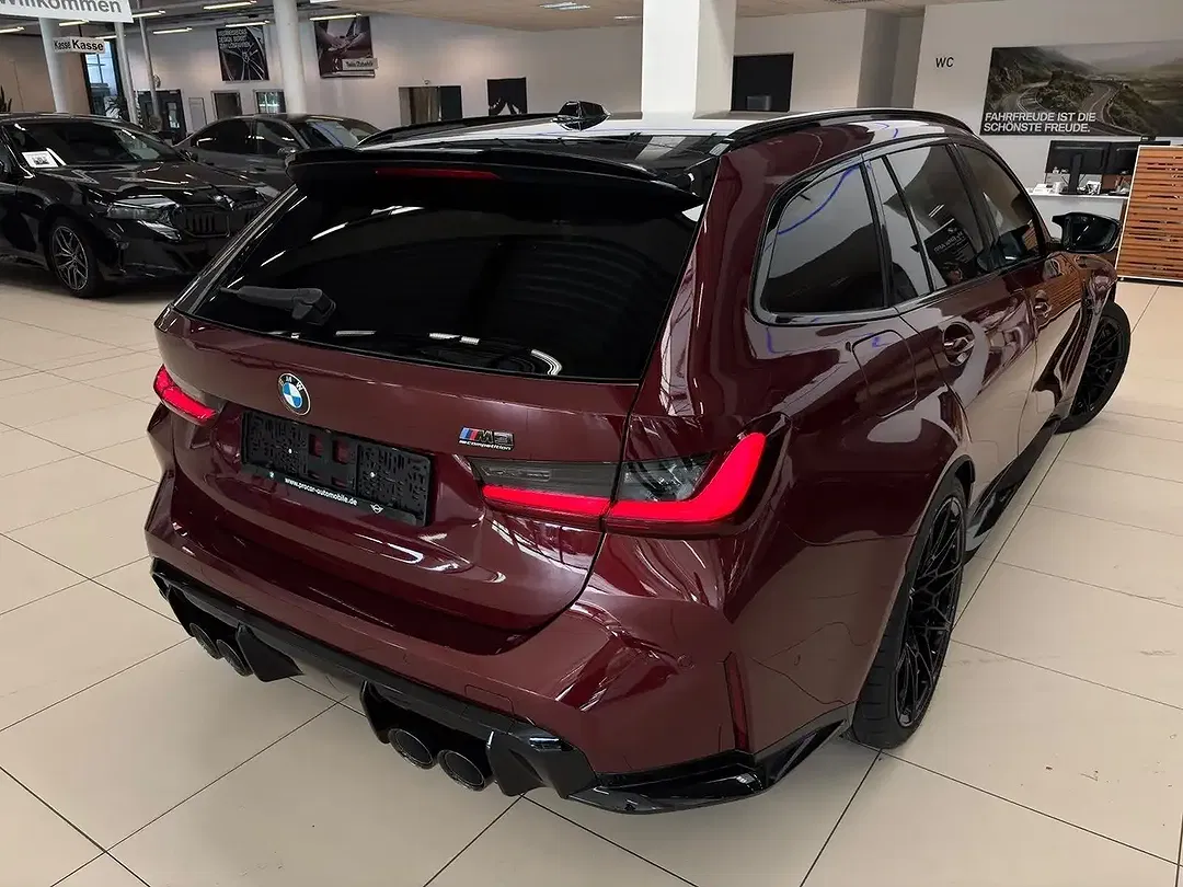 BMW M3 - Thumbnail 6