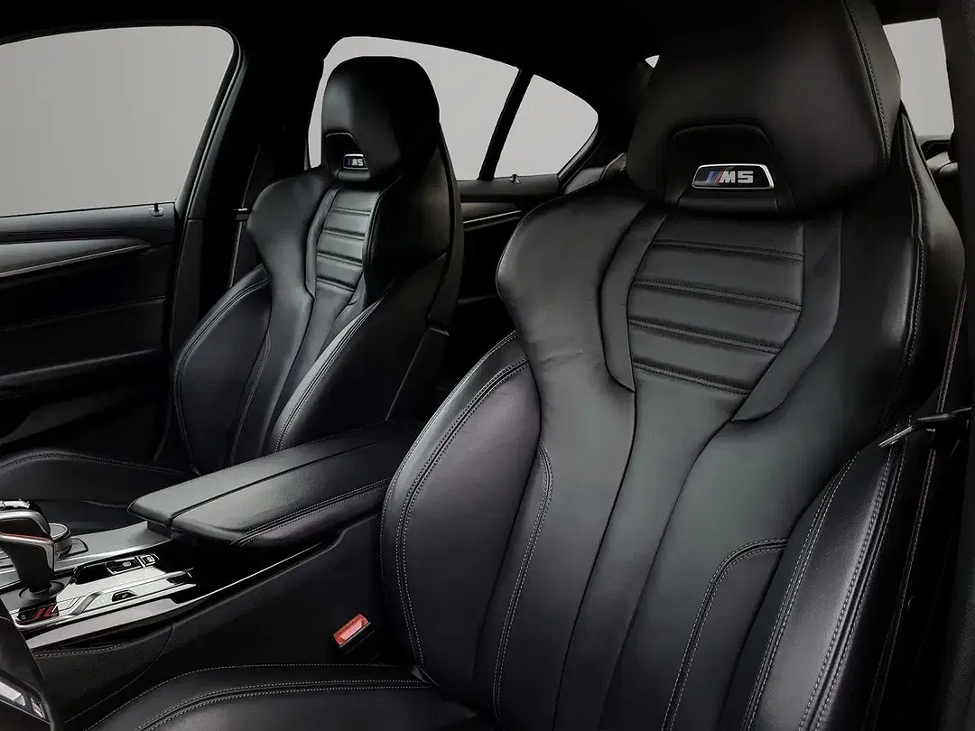 BMW M5 - Thumbnail 14