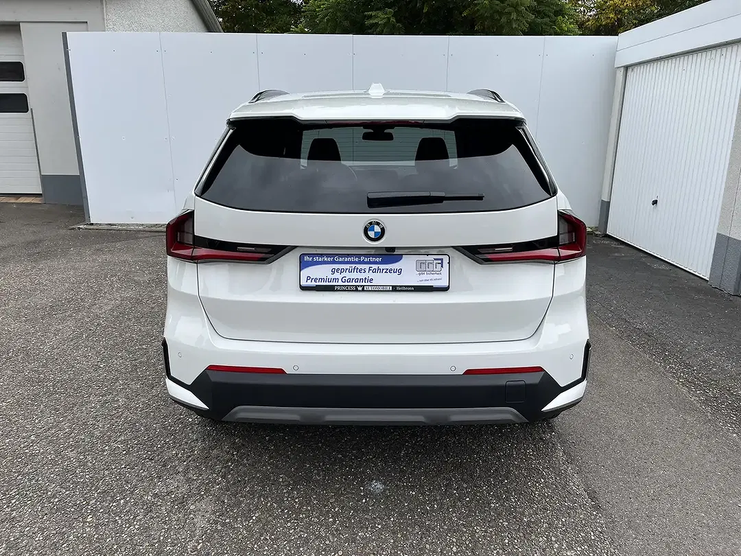 BMW X1 - Thumbnail 5