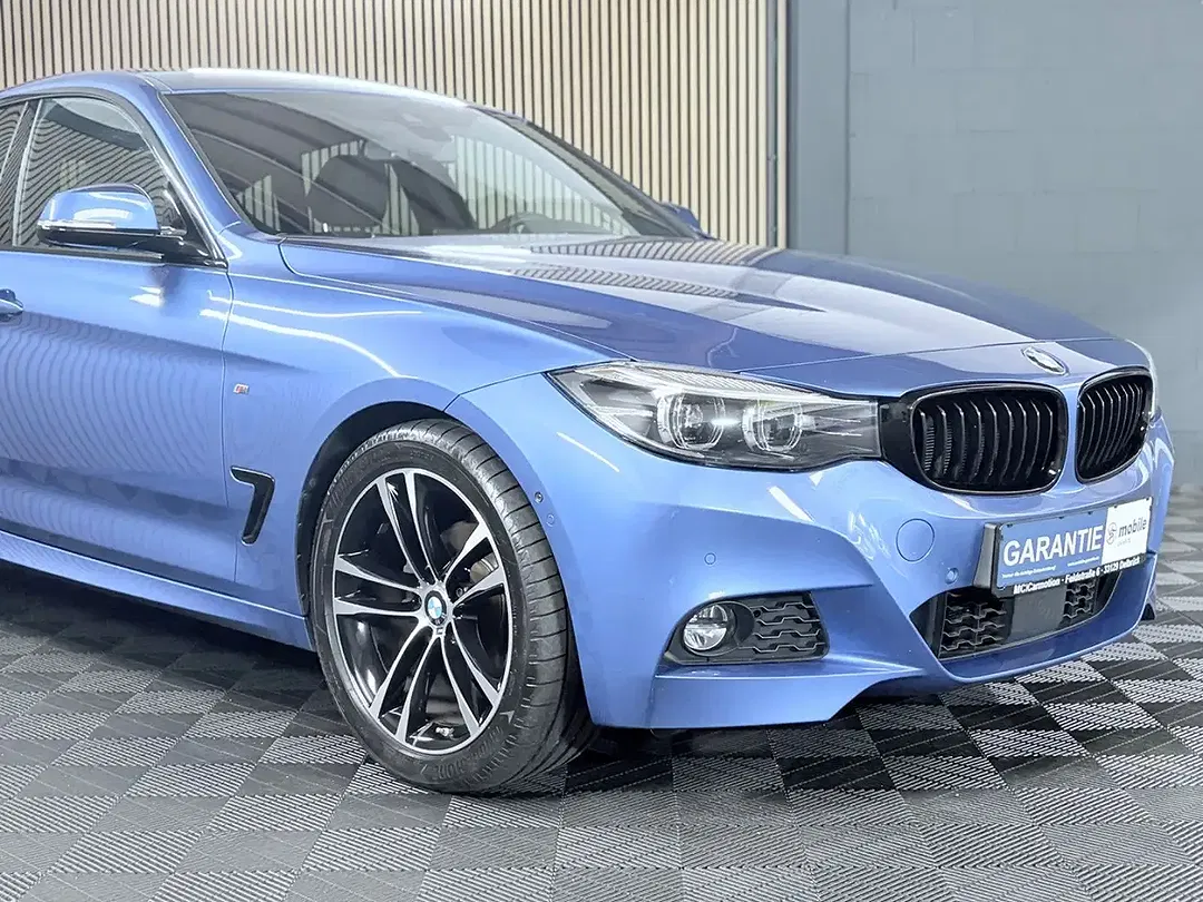 BMW 320 - Thumbnail 14