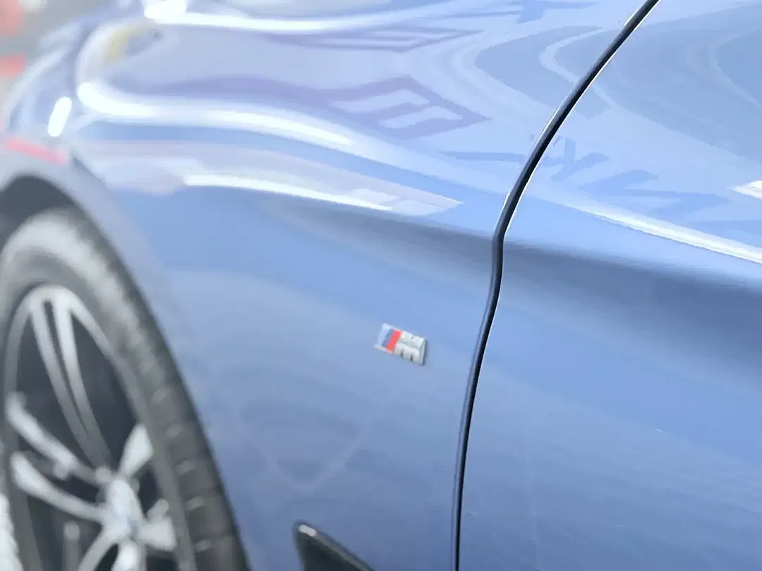 BMW 320 - Thumbnail 5
