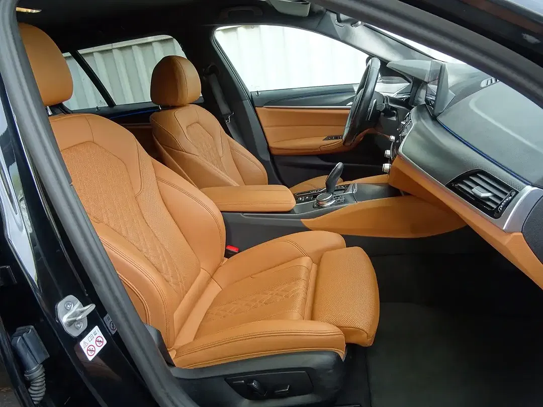 BMW 530 - Thumbnail 12