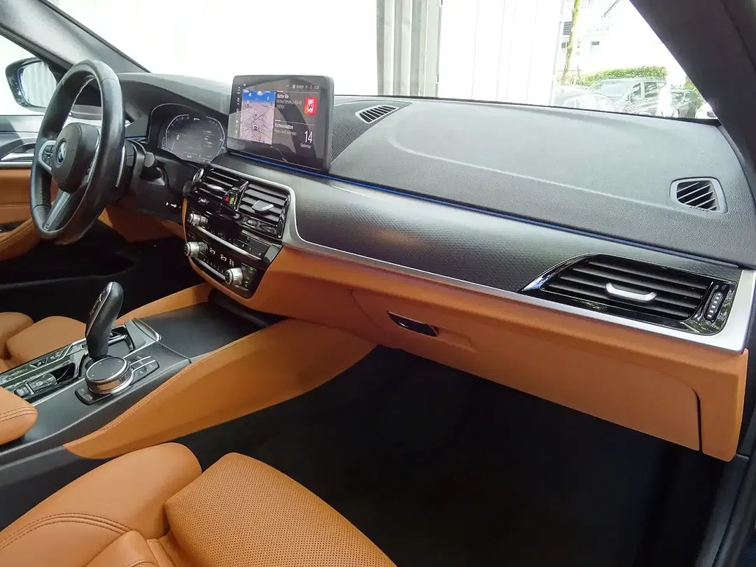 BMW 530 - Thumbnail 14