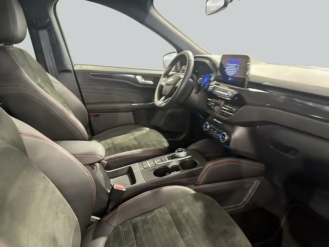 Ford Kuga - Thumbnail 13