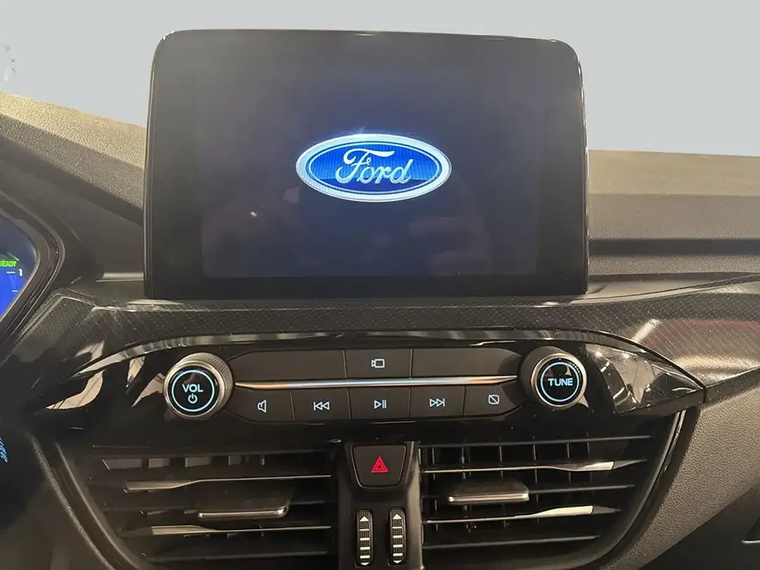 Ford Kuga - Thumbnail 19