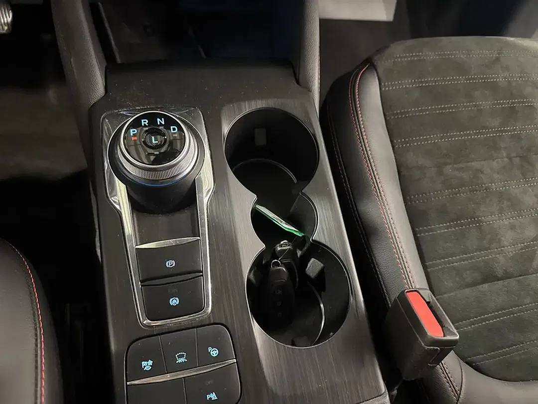 Ford Kuga - Thumbnail 22
