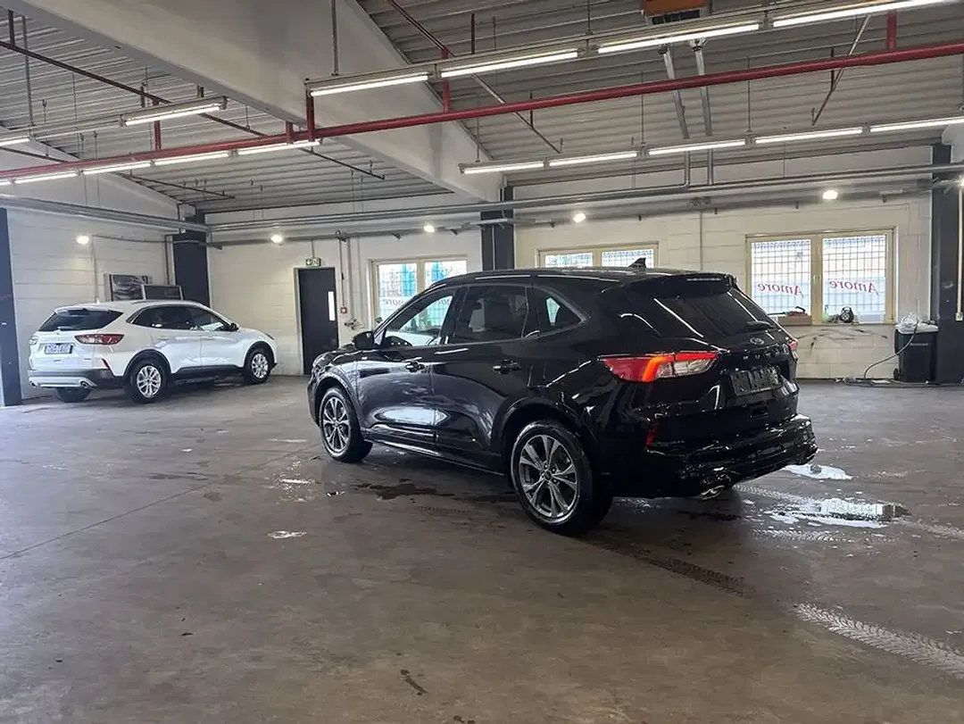 Ford Kuga - Thumbnail 24