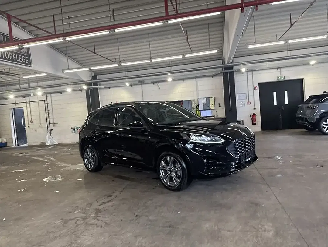 Ford Kuga - Thumbnail 26