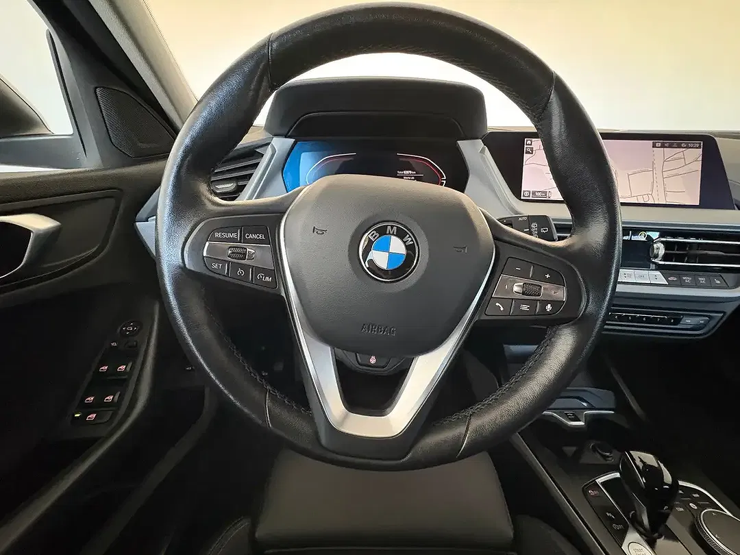 BMW 118 - Thumbnail 16