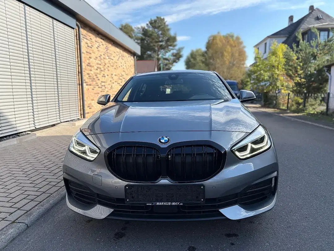 BMW 118 - Thumbnail 2