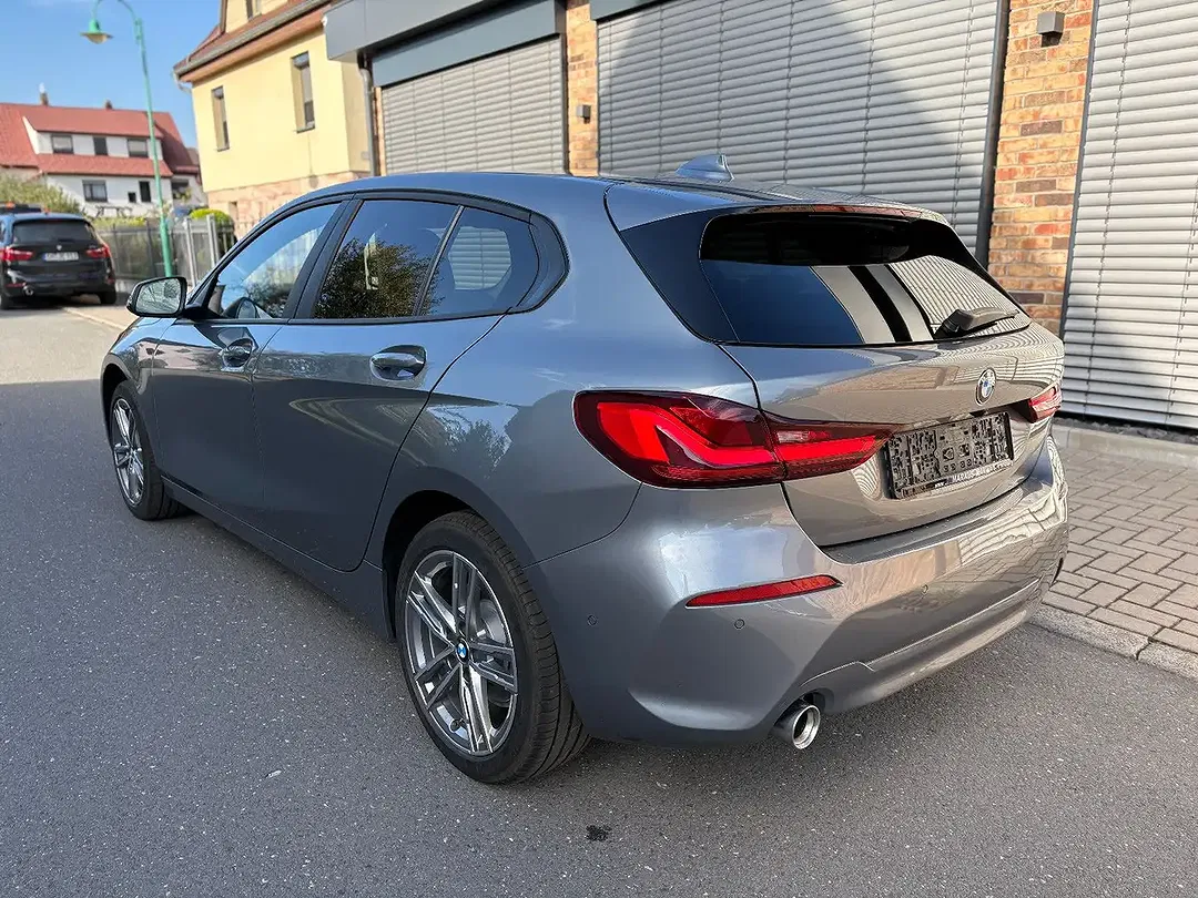 BMW 118 - Thumbnail 4