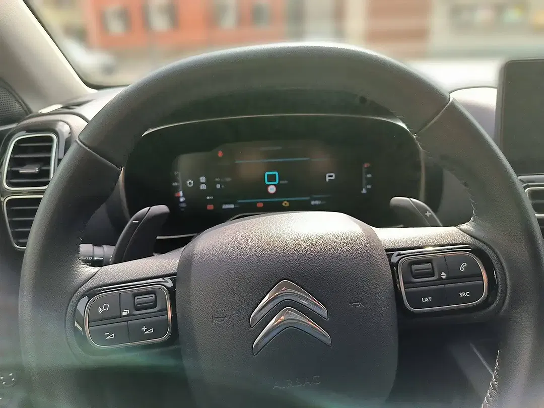 Citroen C5 Aircross - Thumbnail 8