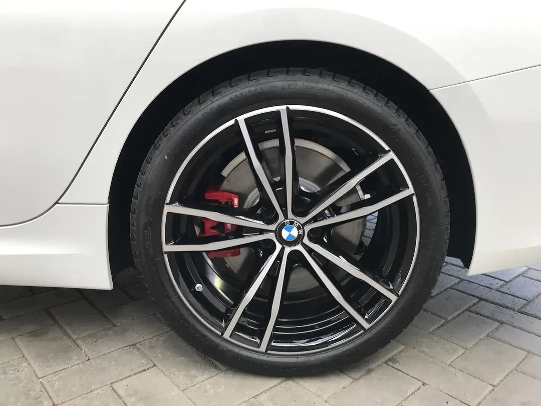 BMW 320 - Thumbnail 22