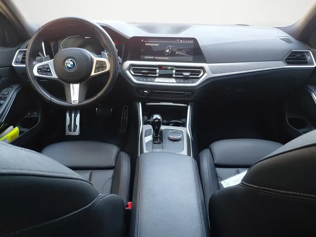 BMW 330 - Thumbnail 15