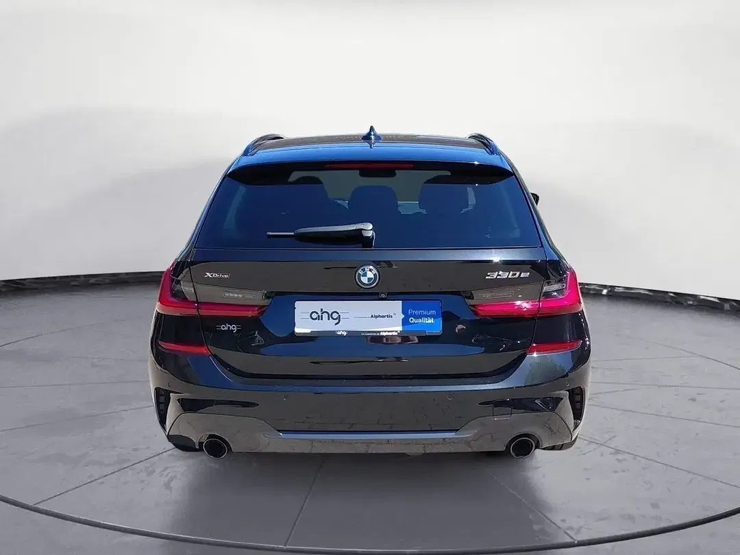 BMW 330 - Thumbnail 7