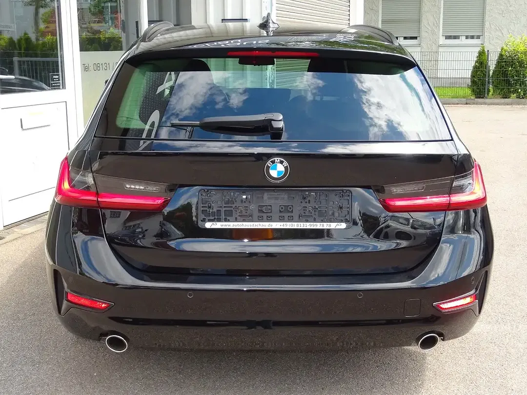 BMW 318 - Thumbnail 5