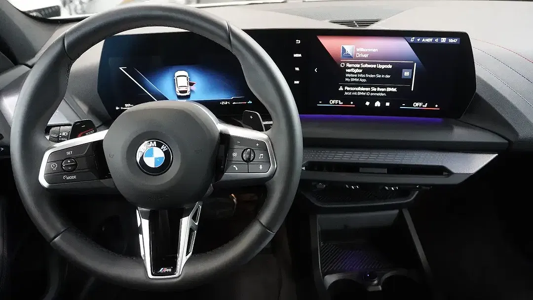 BMW 118 - Thumbnail 12