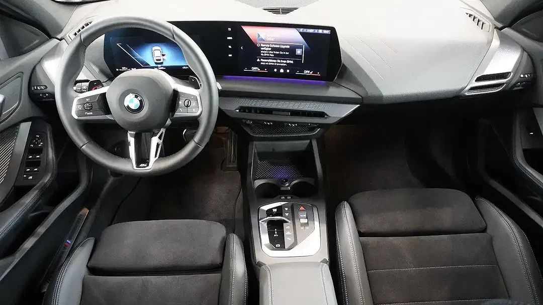 BMW 118 - Thumbnail 9