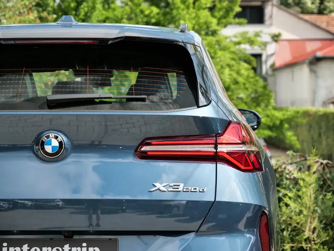 BMW X3 - Thumbnail 10