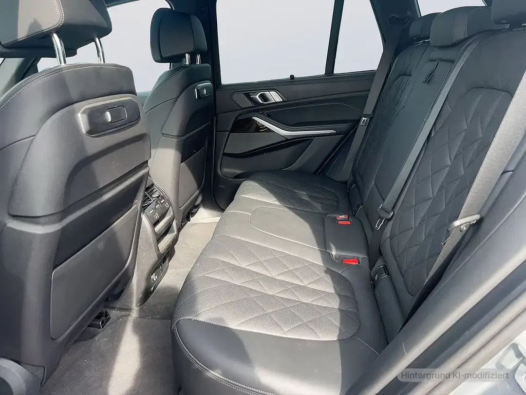 BMW X5 - Thumbnail 12