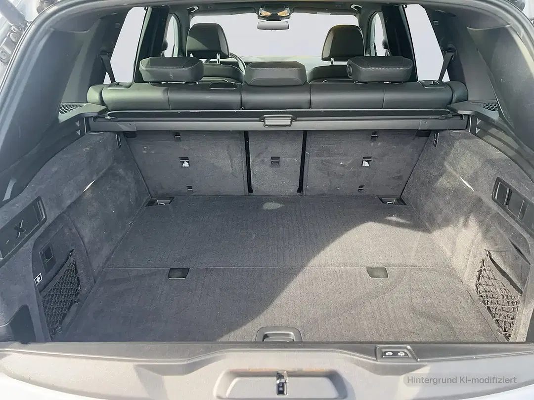 BMW X5 - Thumbnail 13