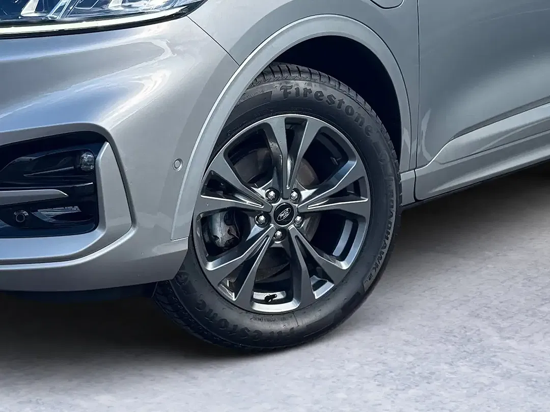 Ford Kuga - Thumbnail 6
