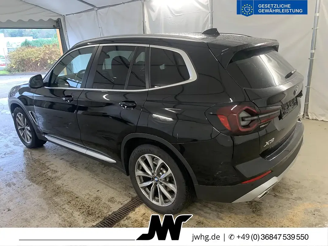 BMW X3 - Thumbnail 3