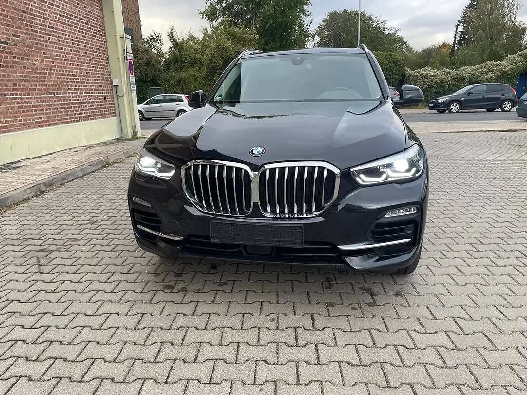 BMW X5 - Afbeelding 1