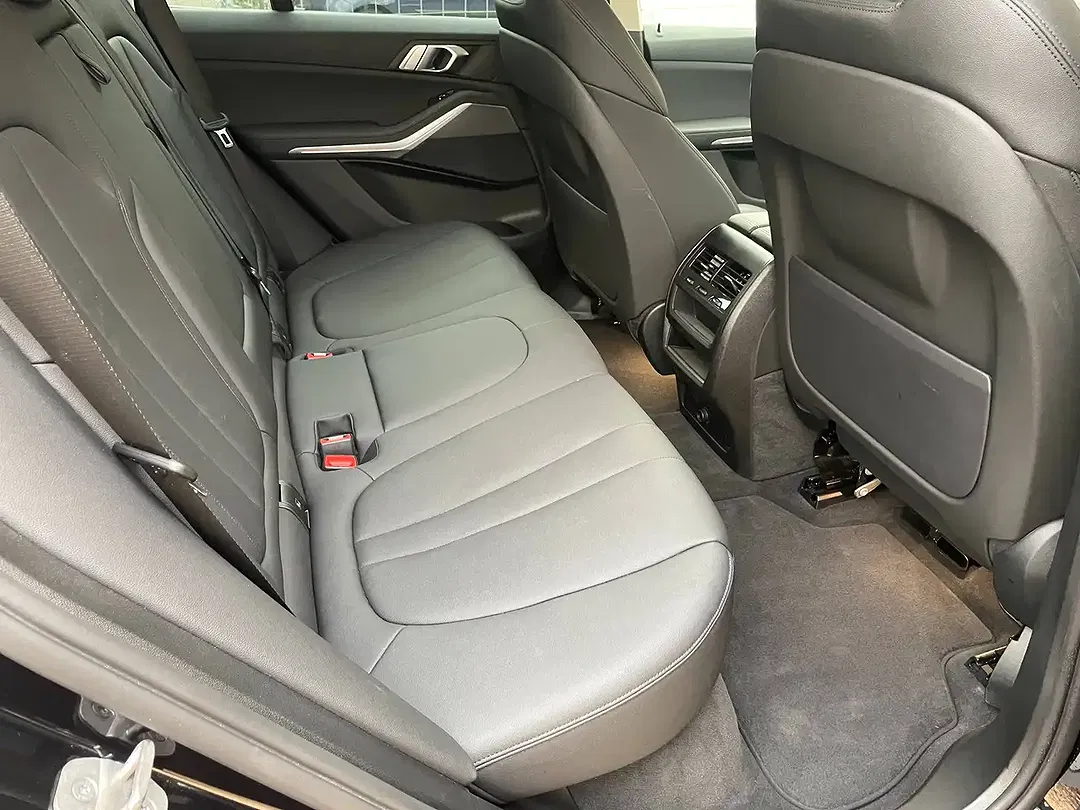 BMW X5 - Thumbnail 22