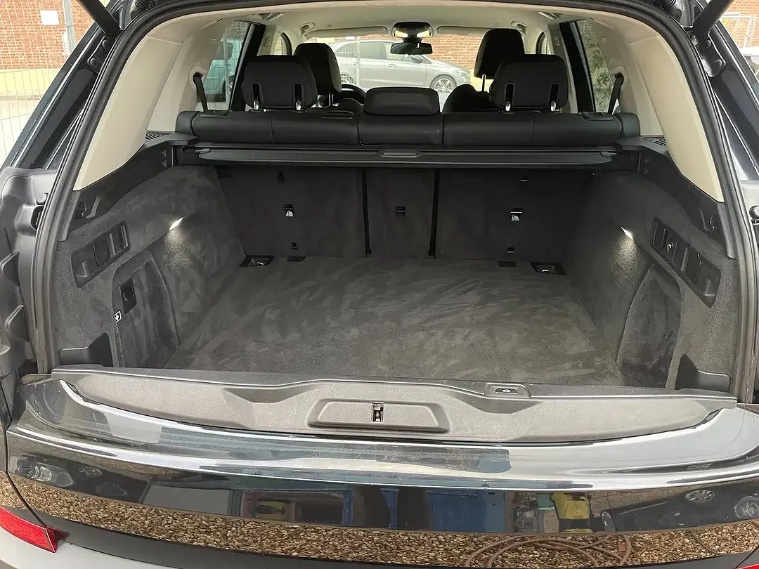 BMW X5 - Thumbnail 23