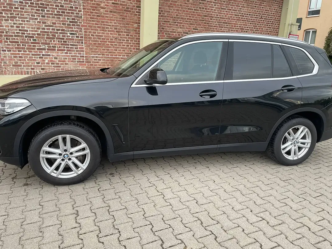 BMW X5 - Thumbnail 5