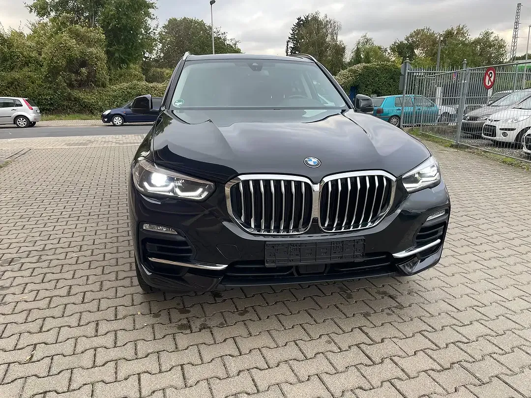BMW X5 - Thumbnail 9