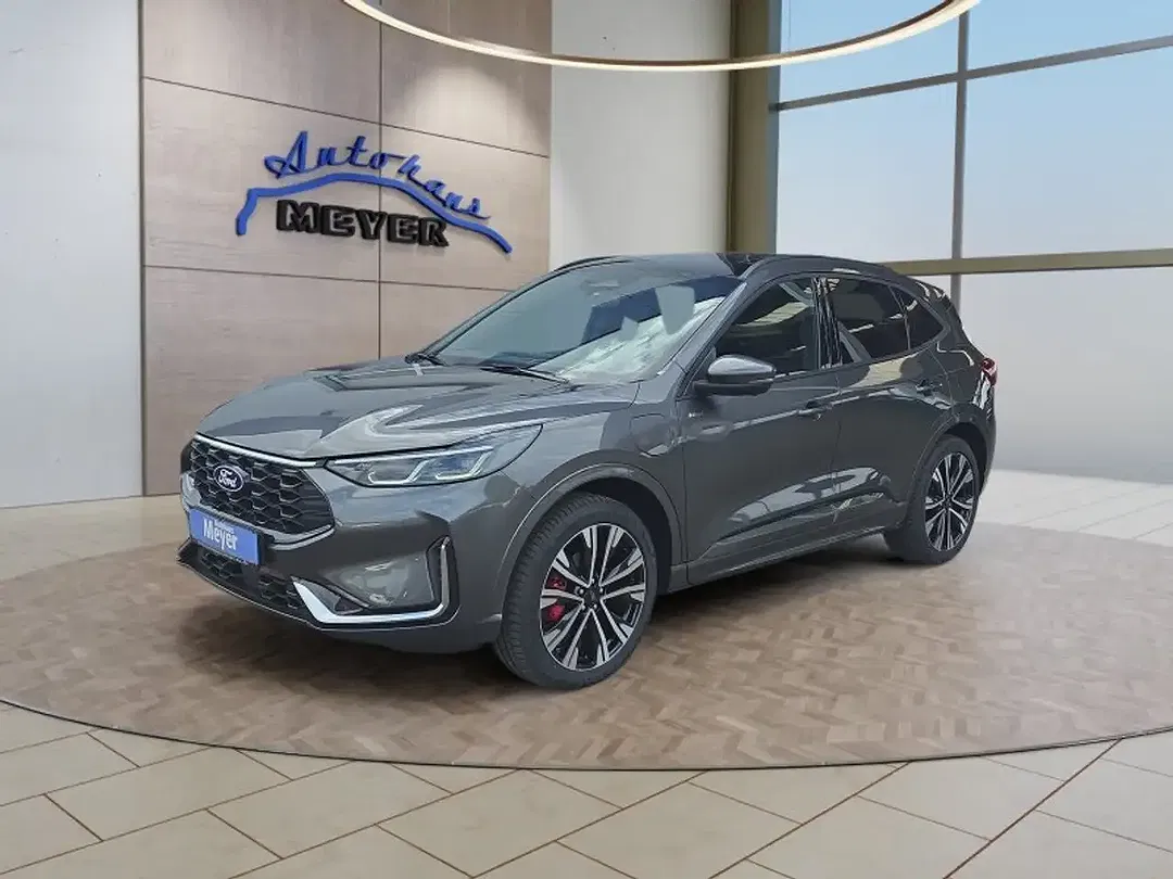 Ford Kuga - Thumbnail 1