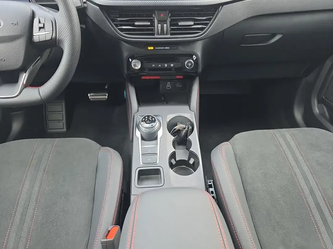 Ford Kuga - Thumbnail 12