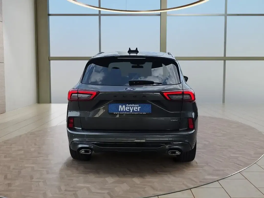 Ford Kuga - Thumbnail 4