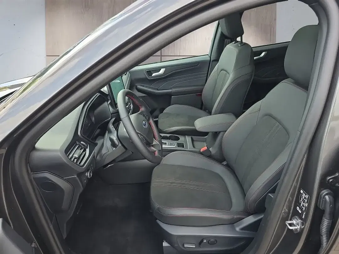 Ford Kuga - Thumbnail 9