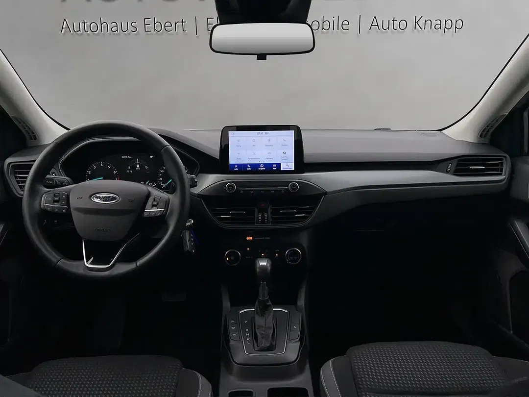 Ford Focus - Thumbnail 11