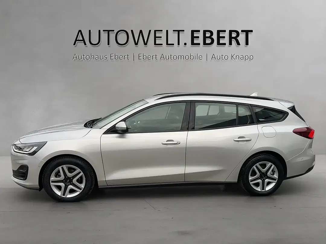 Ford Focus - Thumbnail 2