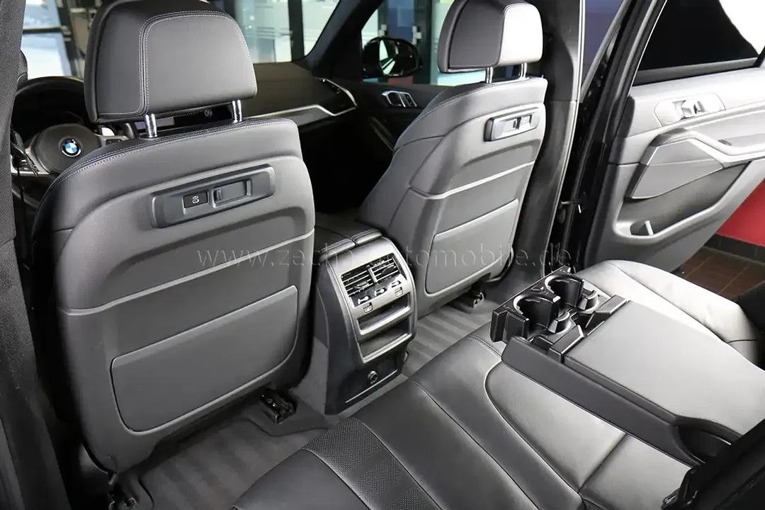 BMW X5 - Thumbnail 19