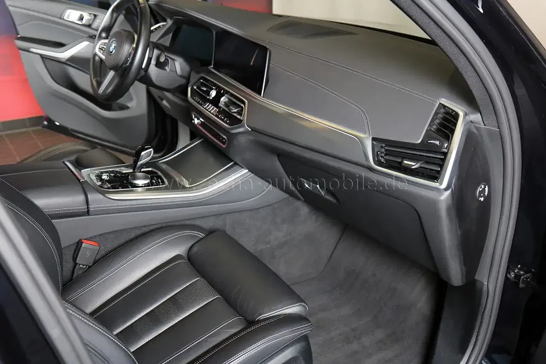 BMW X5 - Thumbnail 25