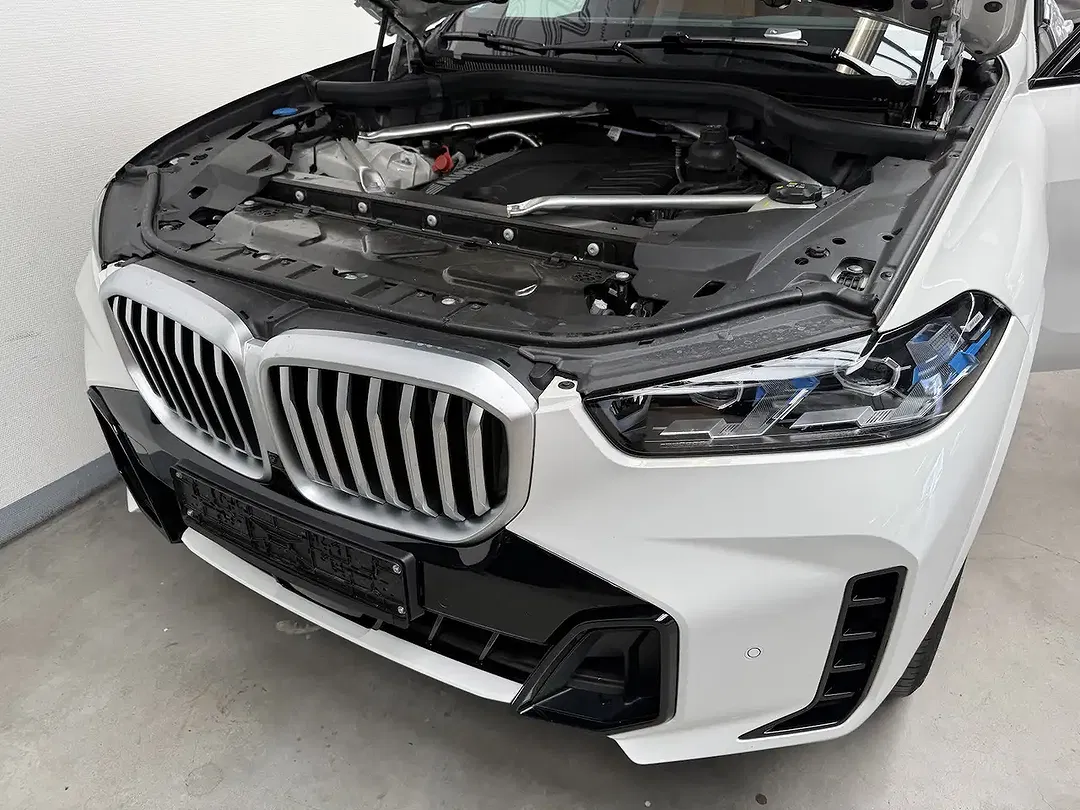 BMW X5 - Thumbnail 11