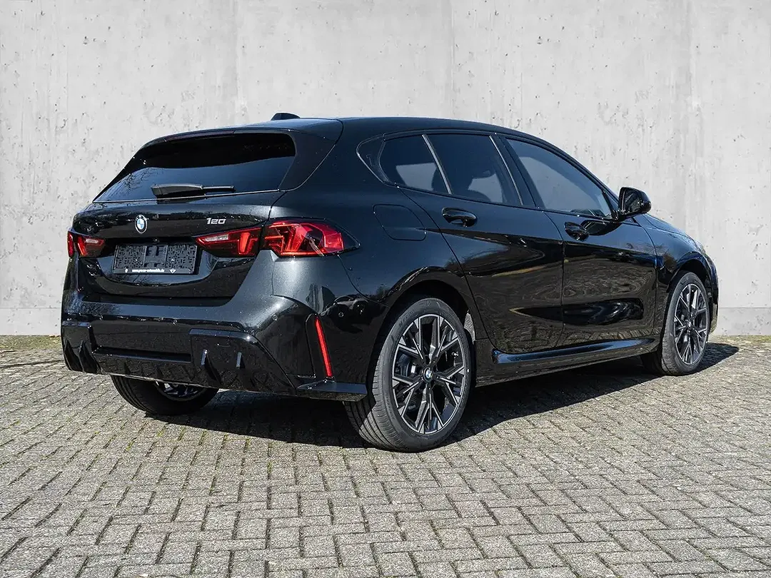 BMW 120 - Thumbnail 2