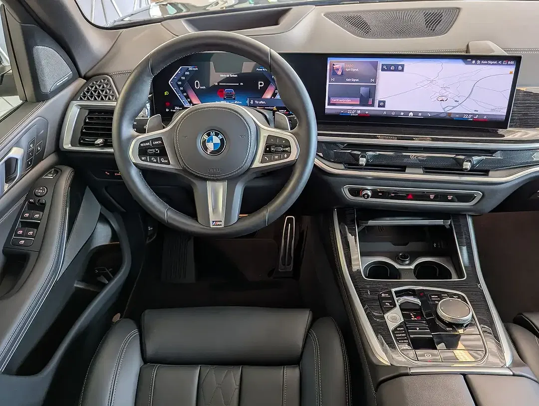 BMW X5 - Thumbnail 22
