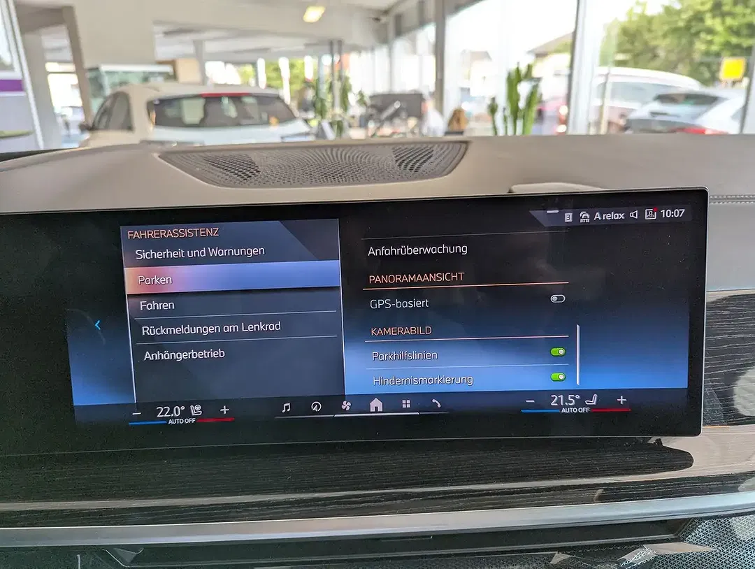 BMW X5 - Thumbnail 42