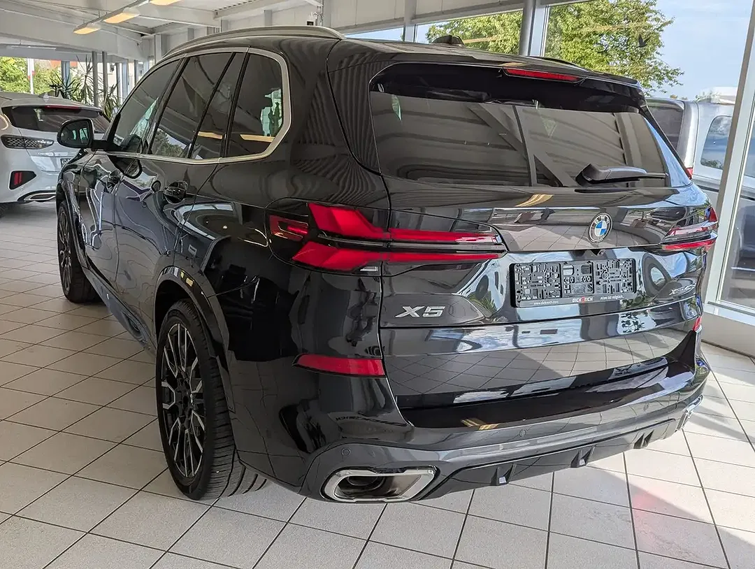 BMW X5 - Thumbnail 5